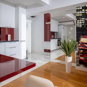Old Town - Euroeastventures Luxury Apartment