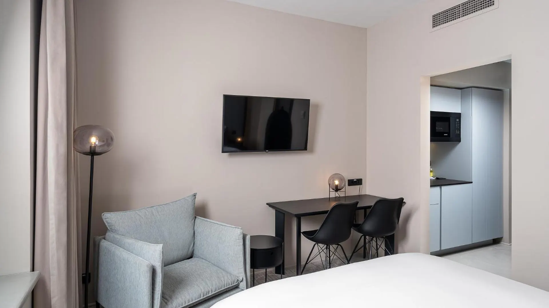 Visionapartments Bucharest - Contactless Check-In