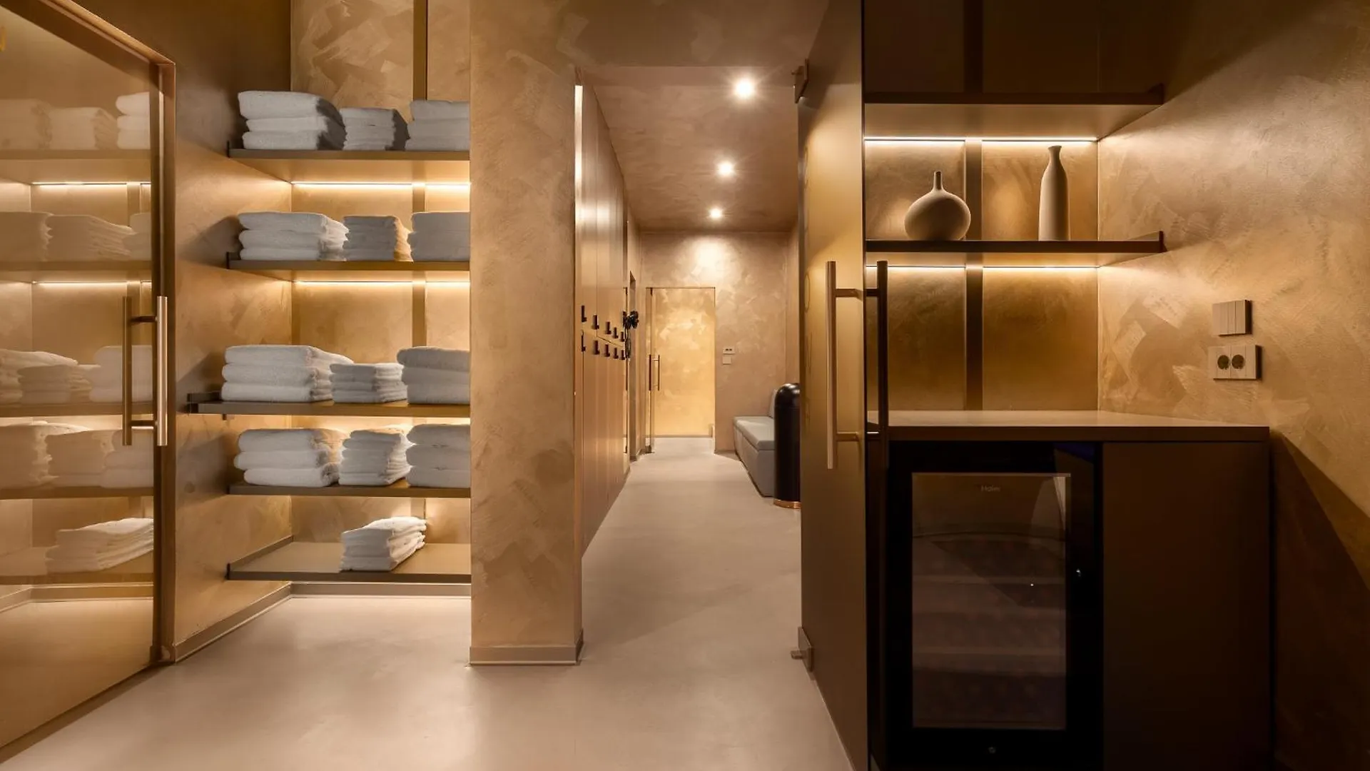 Apart-hotel Visionapartments Bucharest - Contactless Check-In