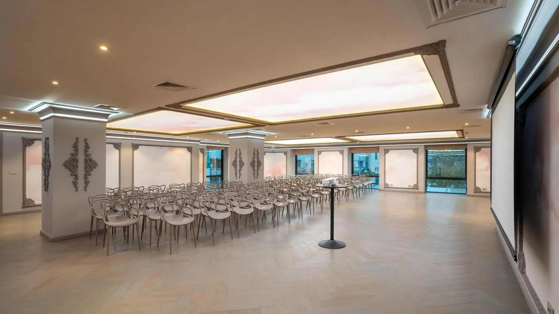 Apart-hotel Visionapartments Bucharest - Contactless Check-In